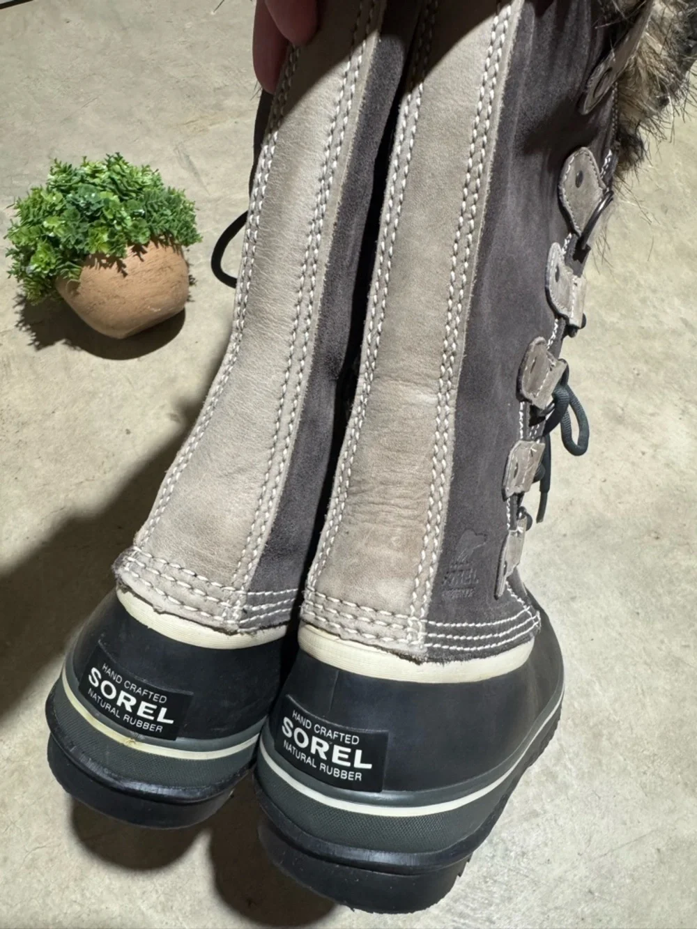 Sorel Joan of Arctic Waterproof Winter Snow Boots‎ Women Size 7 Leather Faux Fur